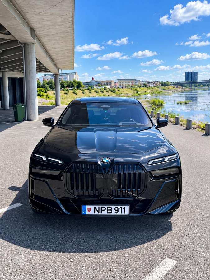 BMW 740 - 3