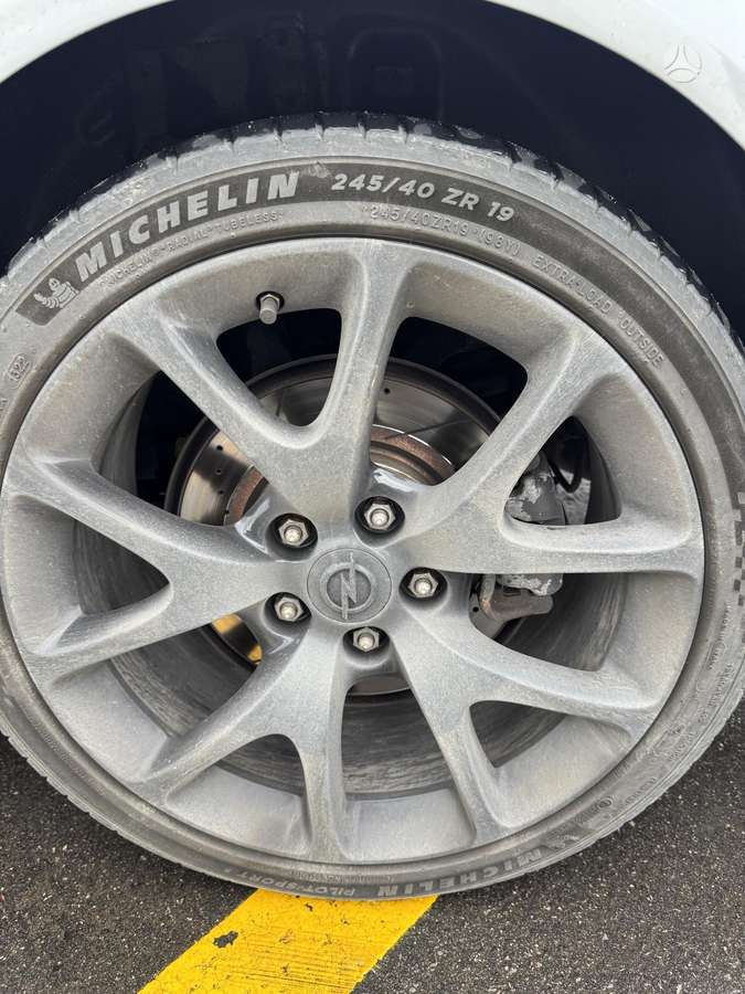 Opel Insignia - 9