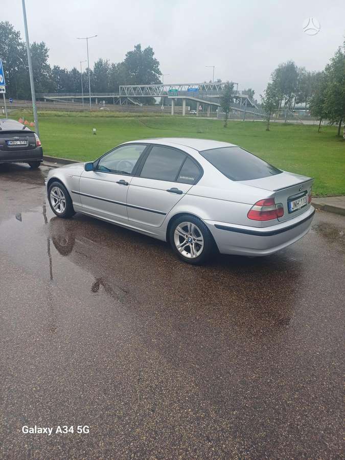 BMW 320 - 3