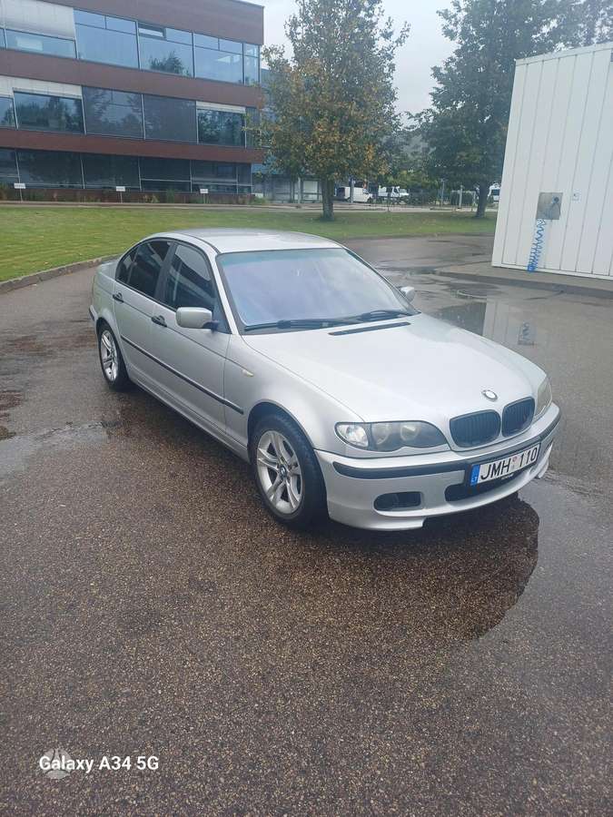 BMW 320 - 5