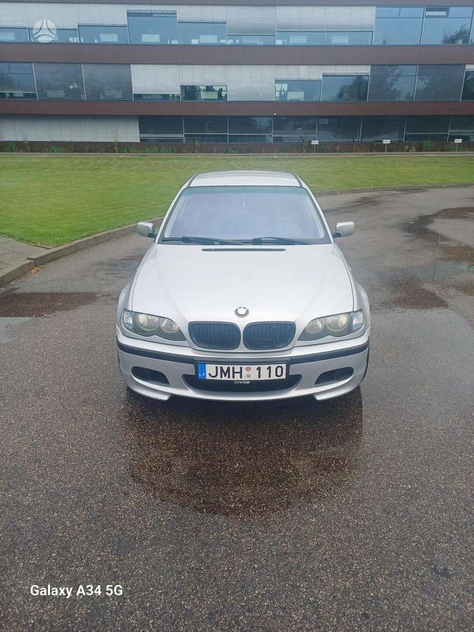 BMW 320 - 6