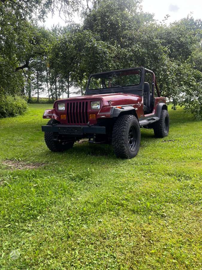 Jeep Wrangler - 1