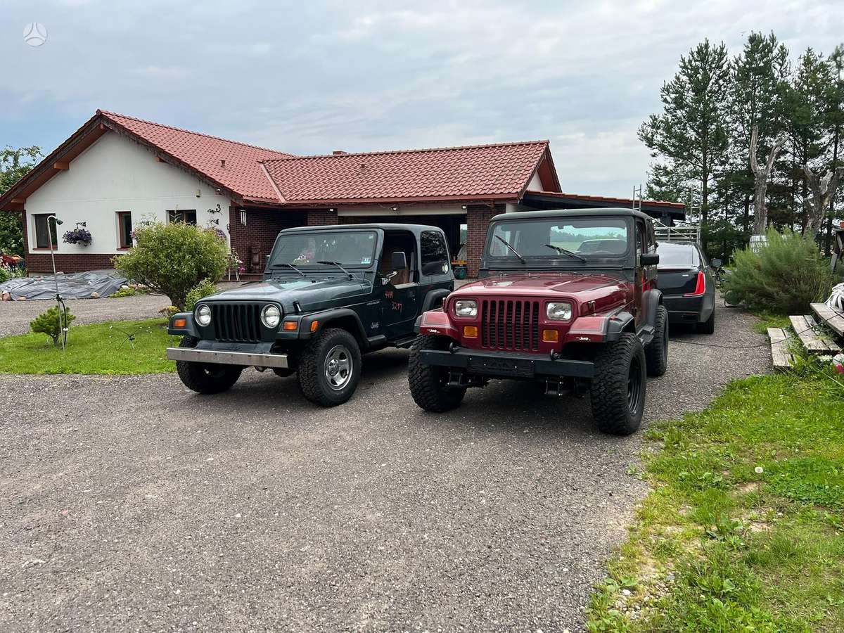 Jeep Wrangler - 4