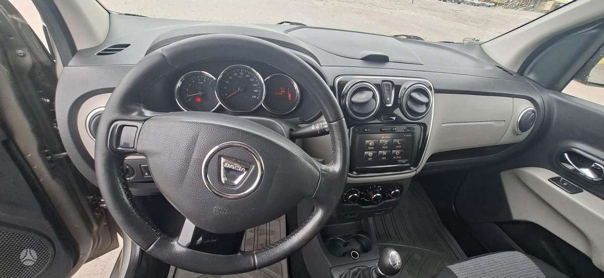 Dacia Lodgy - 10