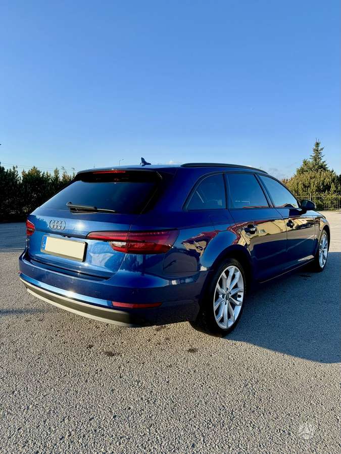 Audi A4 - 4