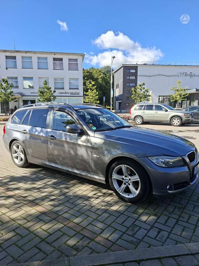 BMW 320, 2.0 l., wagon