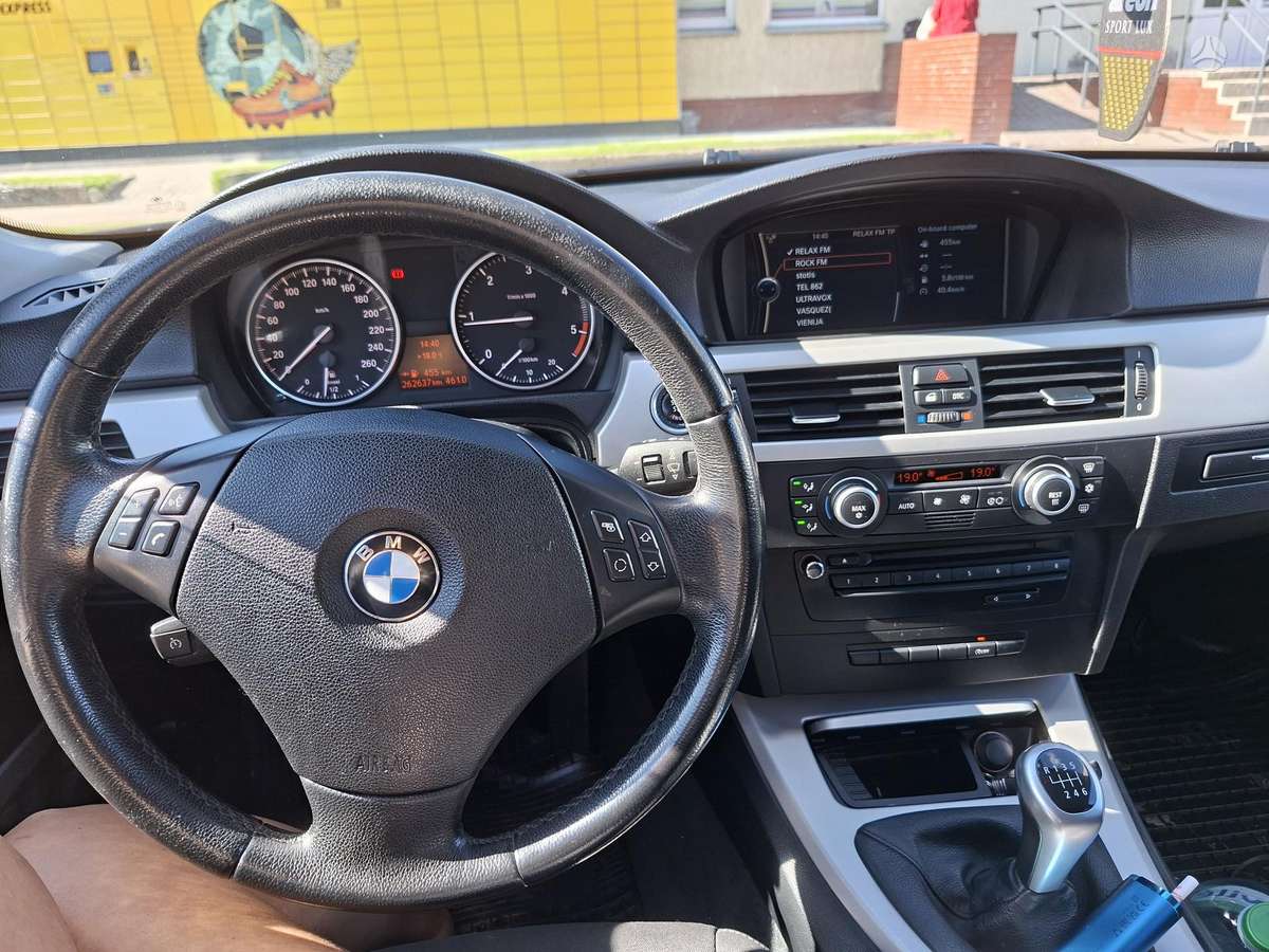 BMW 320, 2.0 l., wagon