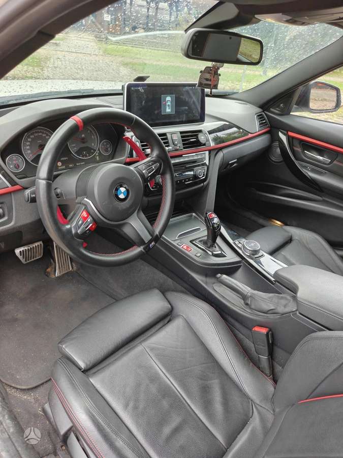 BMW 320 - 4