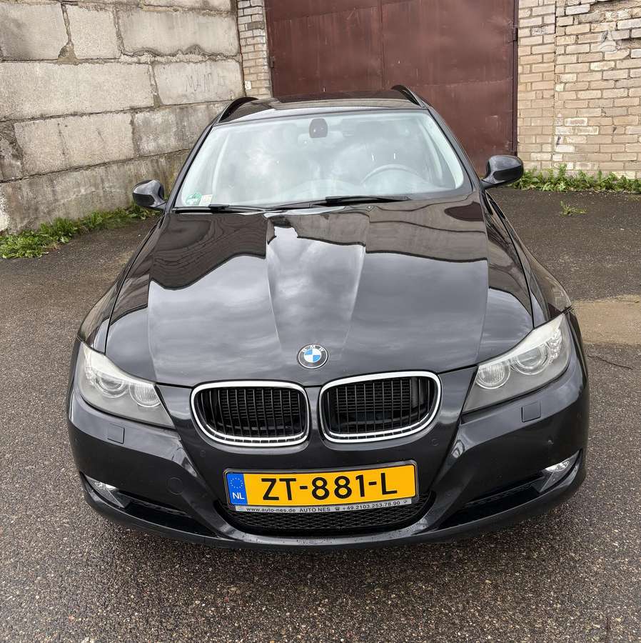 BMW 320, 2.0 l., universalas