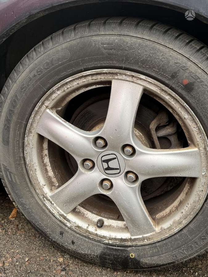 Honda Accord - 4