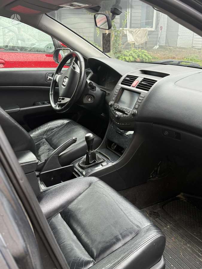 Honda Accord - 9