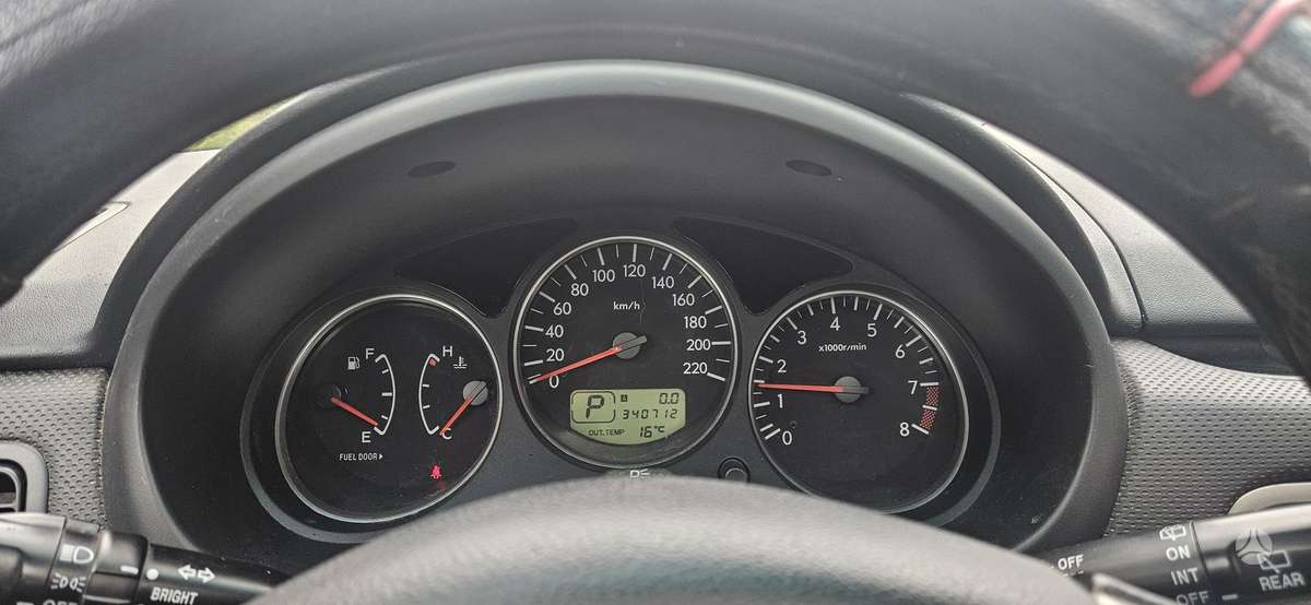 Subaru Forester, 2.0 l., off-road / crossover