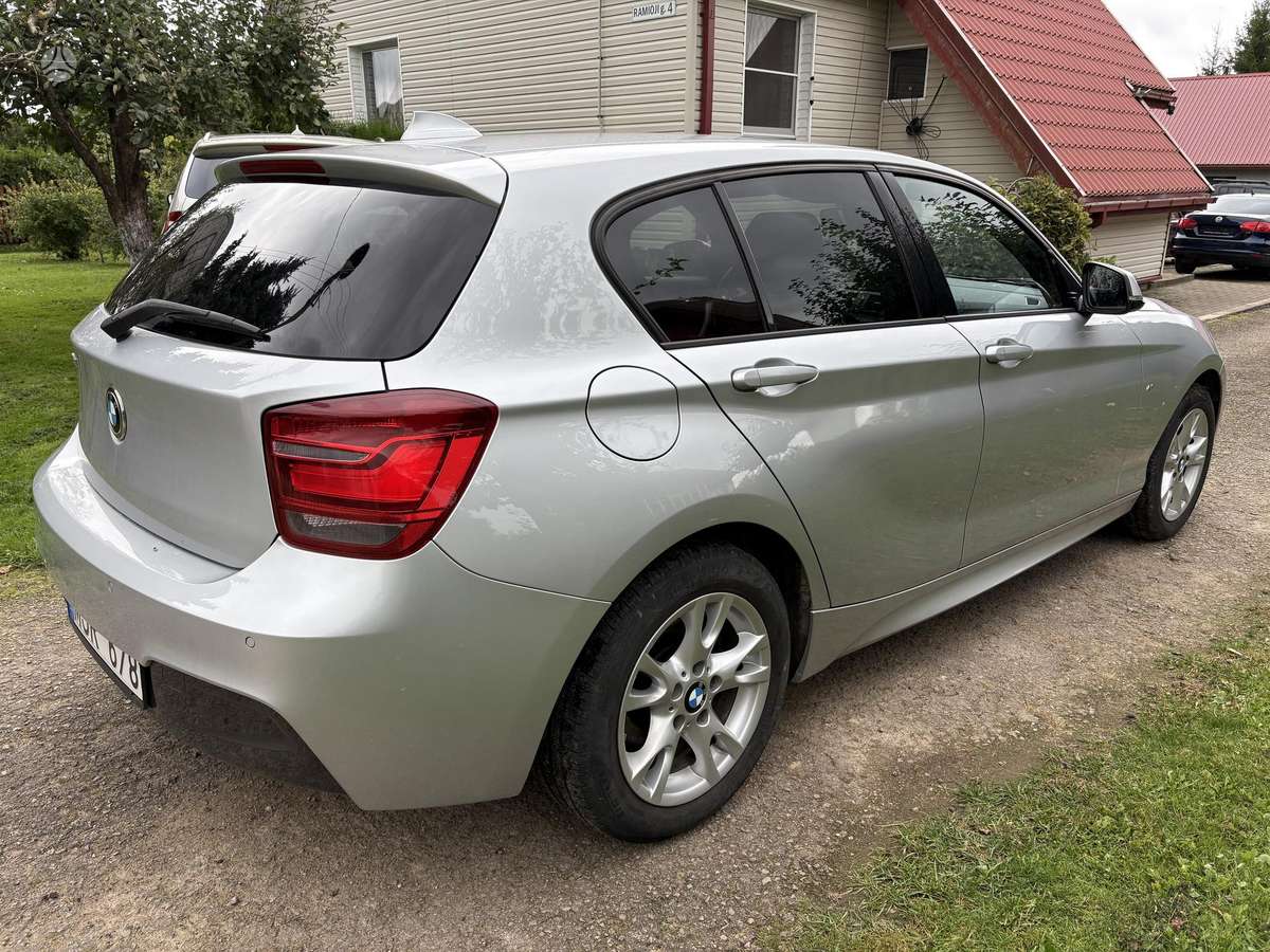 BMW 118, 2.0 l., Хэтчбек