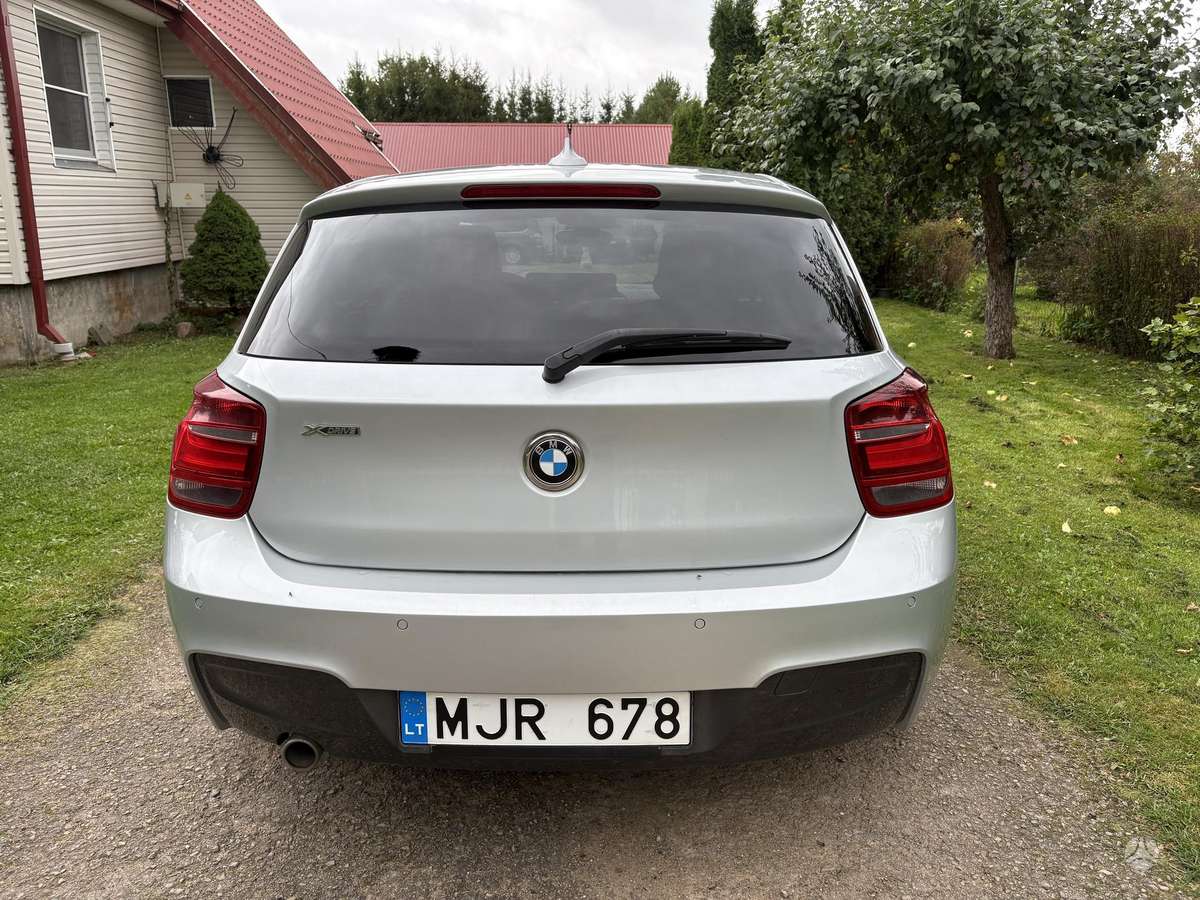 BMW 118, 2.0 l., Хэтчбек
