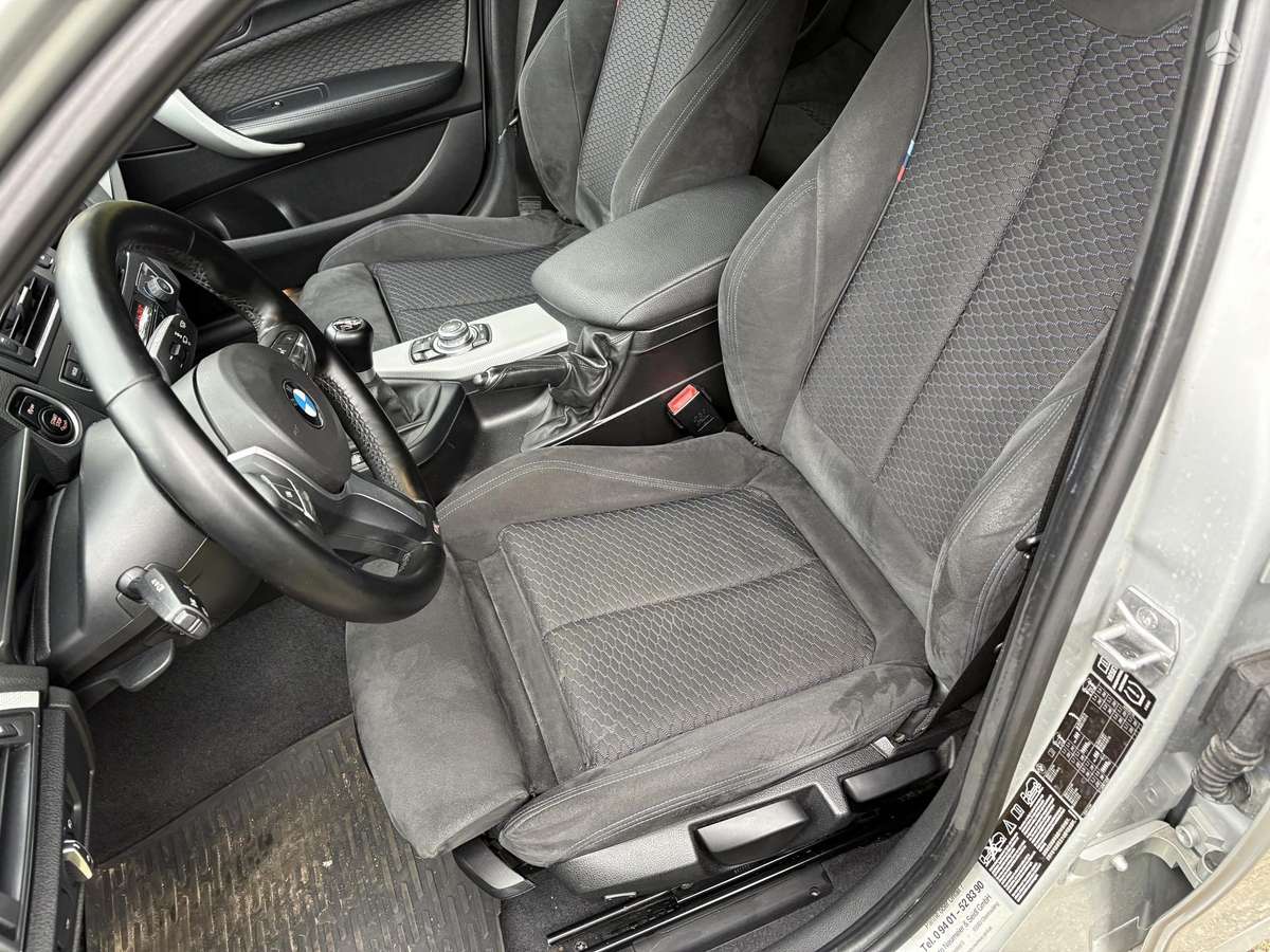 BMW 118, 2.0 l., hatchback