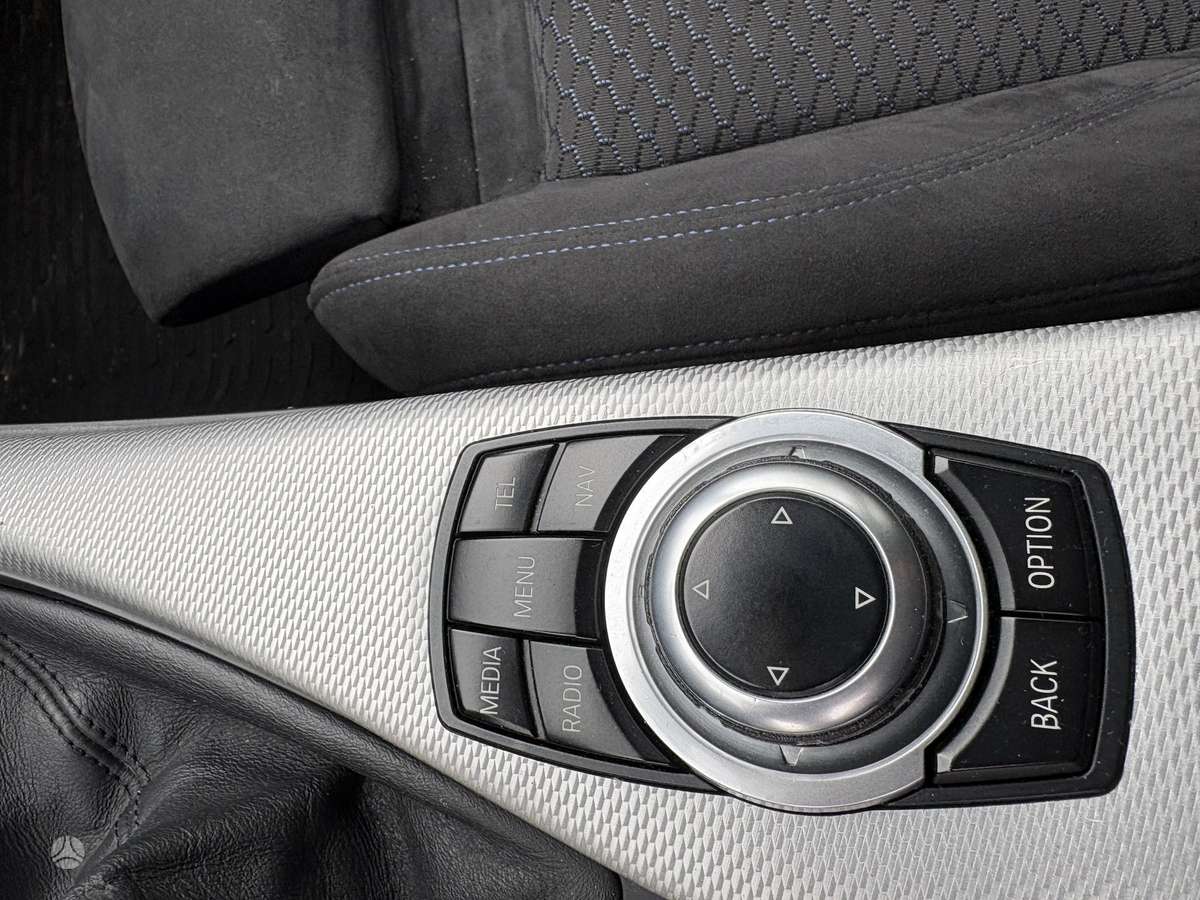 BMW 118, 2.0 l., Хэтчбек