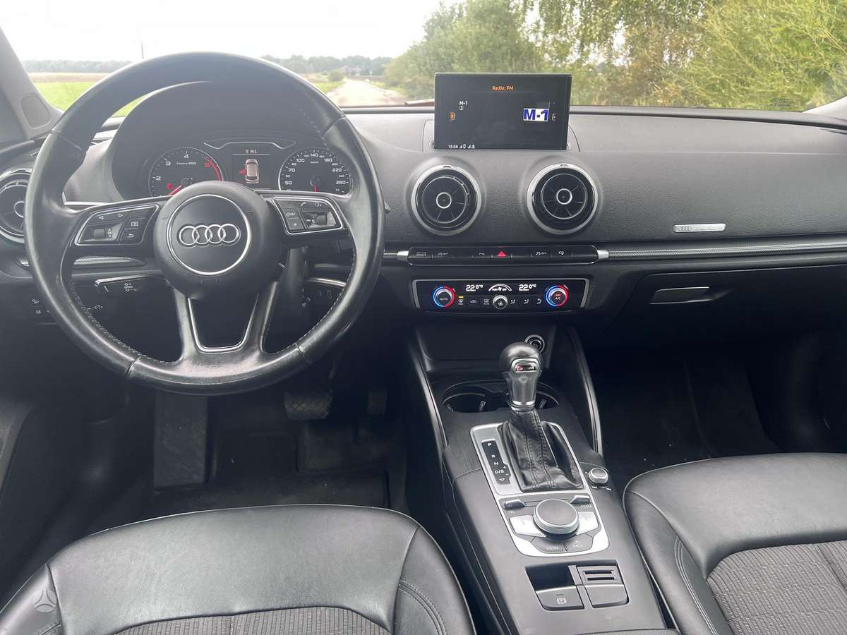 Audi A3 - 8