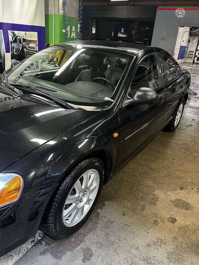 Chrysler Sebring - 8