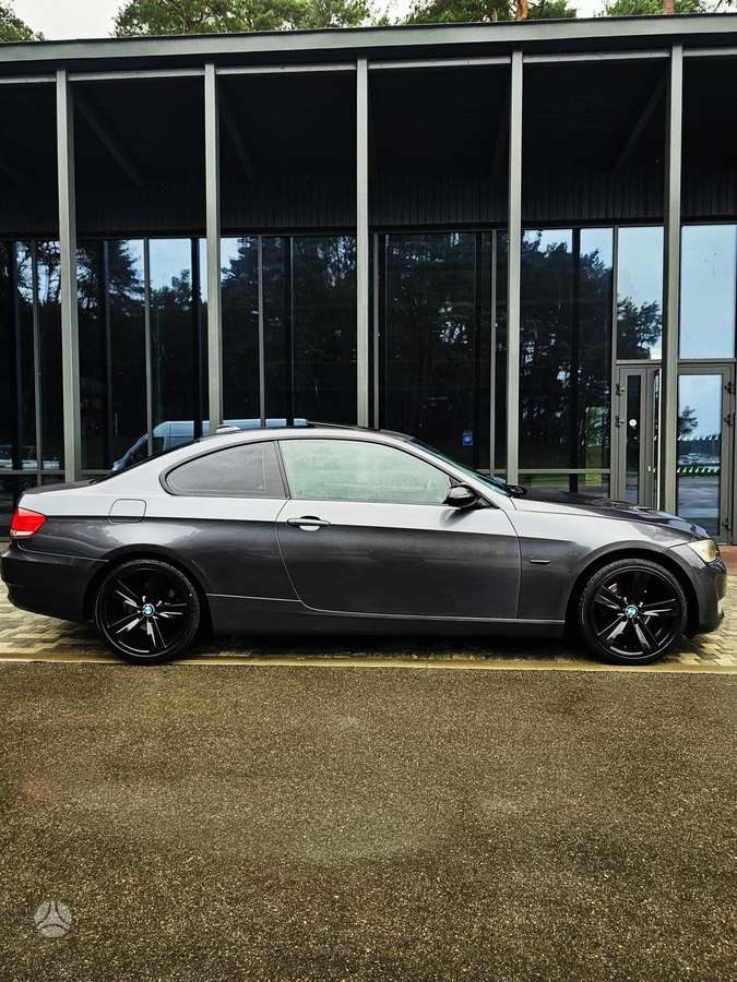 BMW 320, 2.0 l., coupe