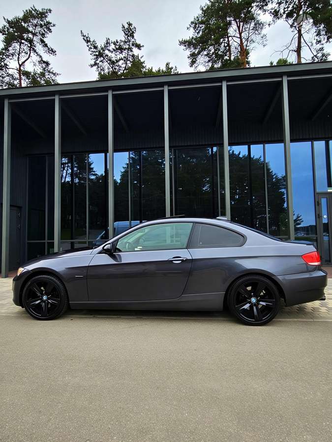 BMW 320, 2.0 l., coupe