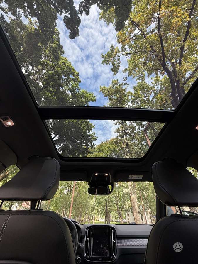 Volvo XC40 - 3