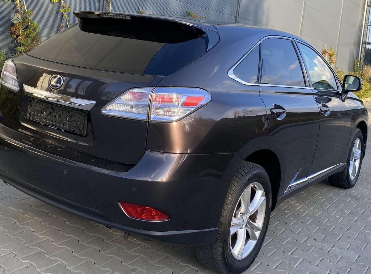 Lexus RX 450h - 10