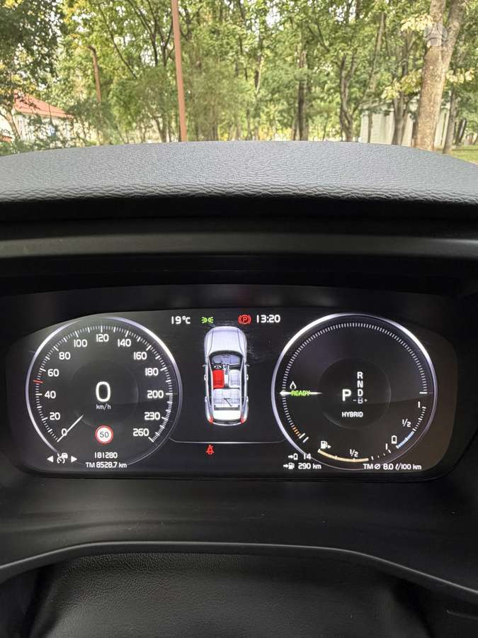 Volvo XC40 - 8