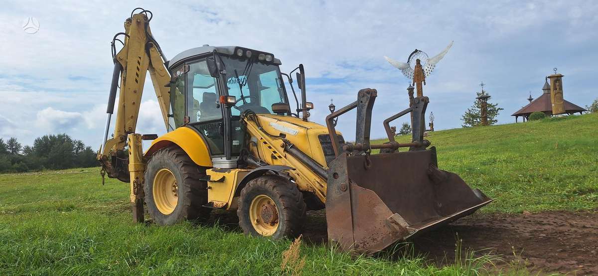 New Holland 110, excavator loader
