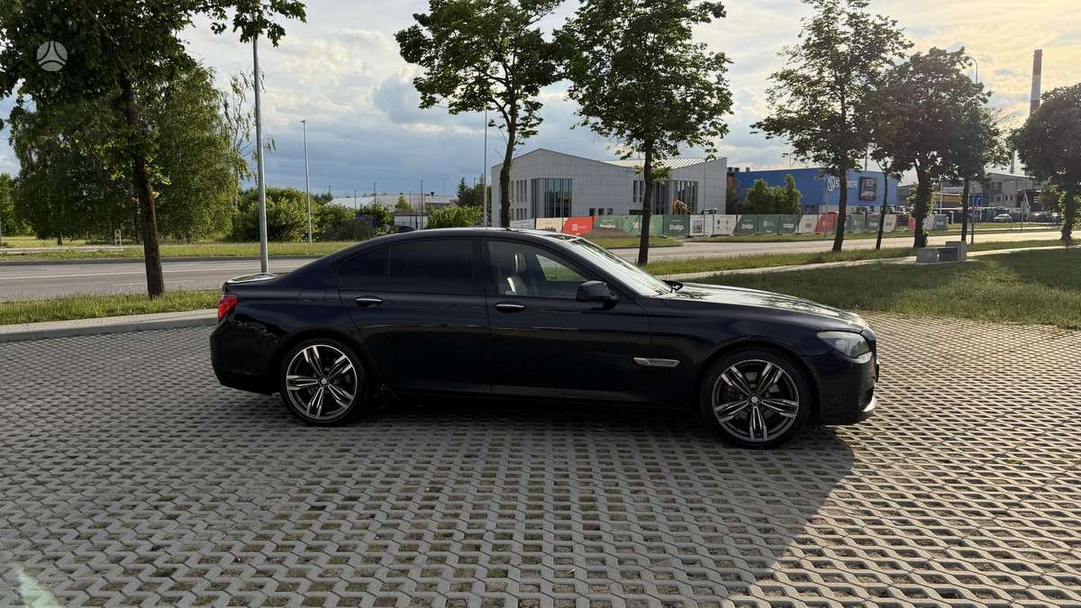 BMW 730 - 3