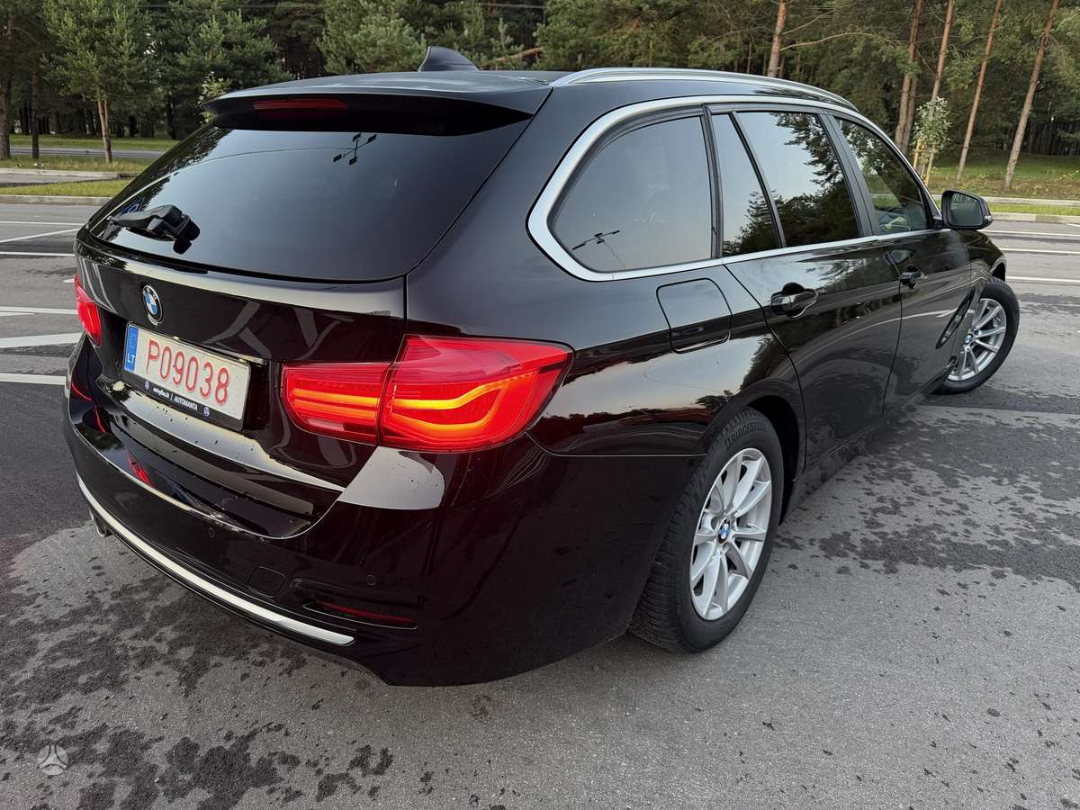 BMW 320 - 12
