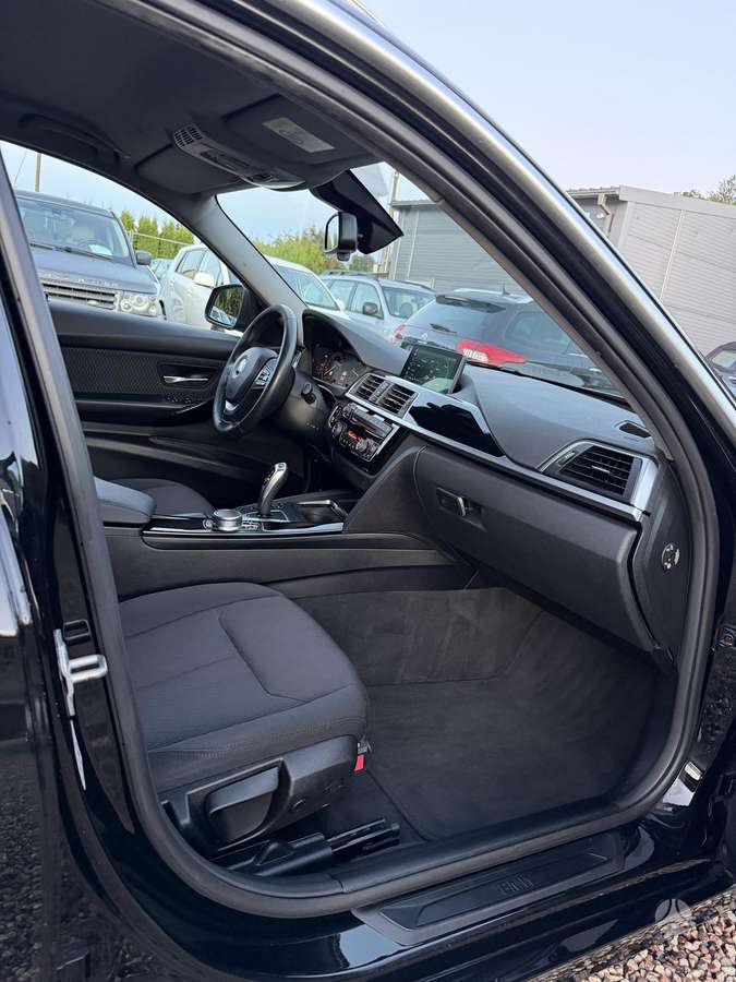 BMW 320, 2.0 l., universalas
