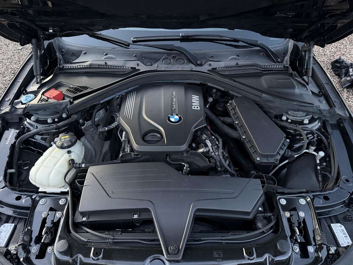 BMW 320, 2.0 l., universalas