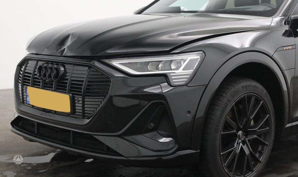Audi e-tron - 6