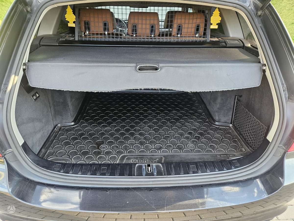 BMW 330, 3.0 l., Универсал