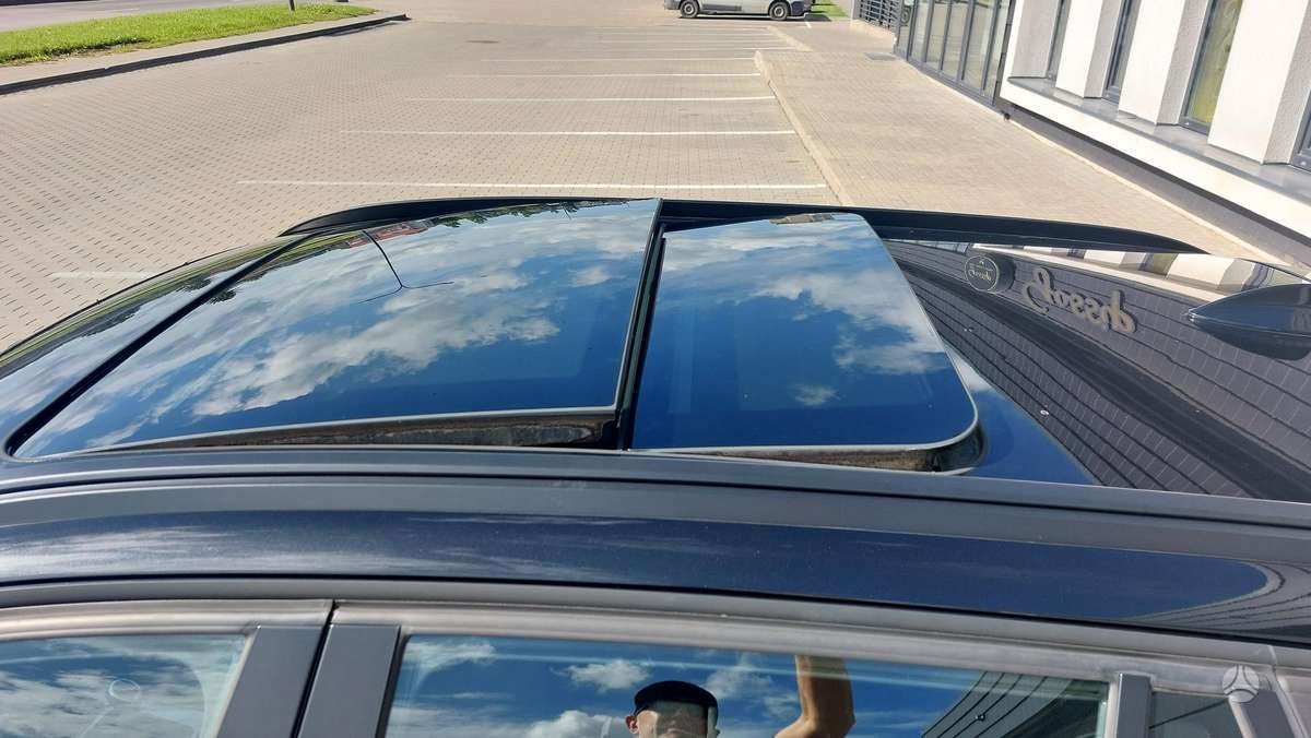 BMW 320, 2.0 l., wagon