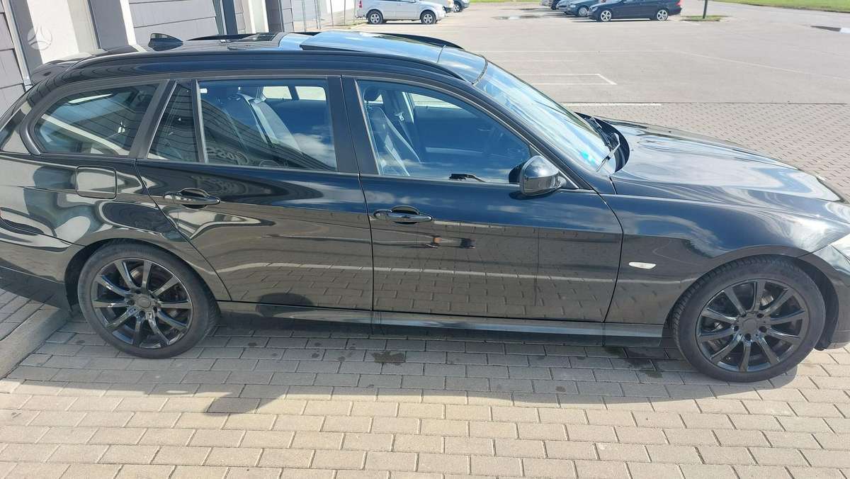 BMW 320 - 6