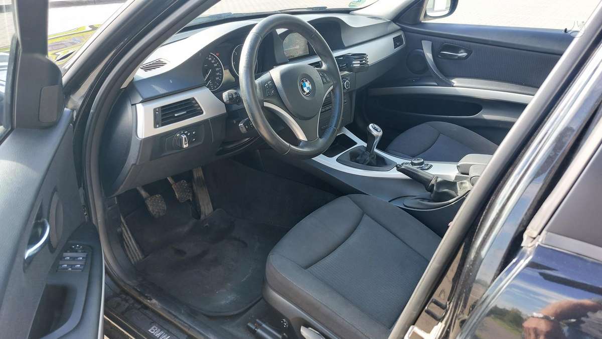 BMW 320, 2.0 l., Универсал