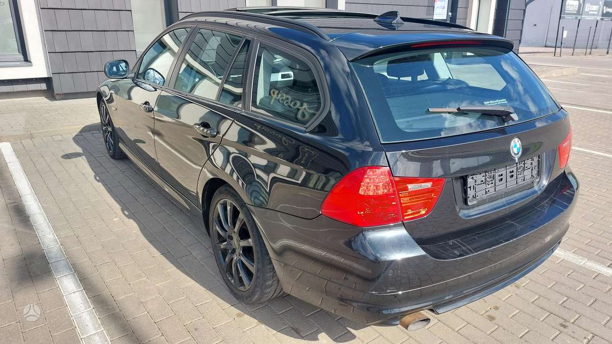 BMW 320 - 11