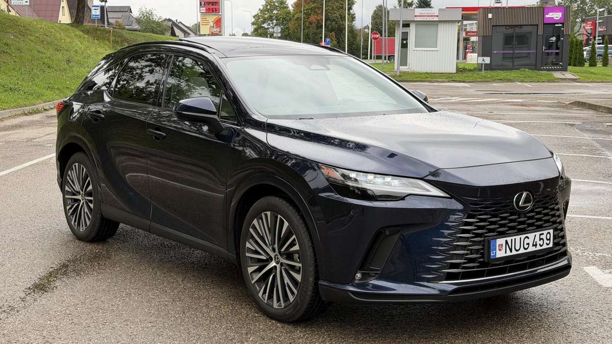 Lexus RX 450h+ - 1