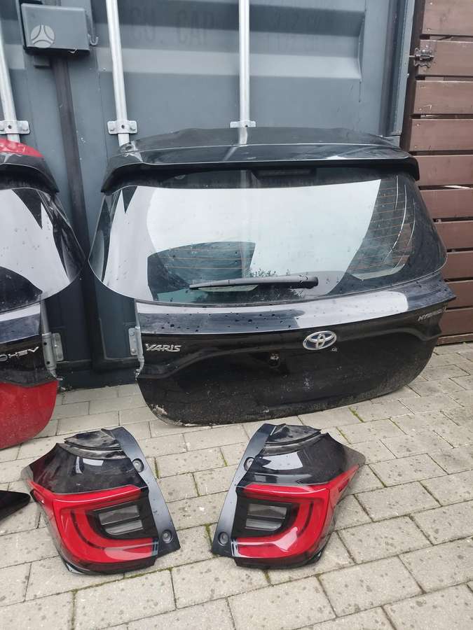 Toyota Yaris Be defektų