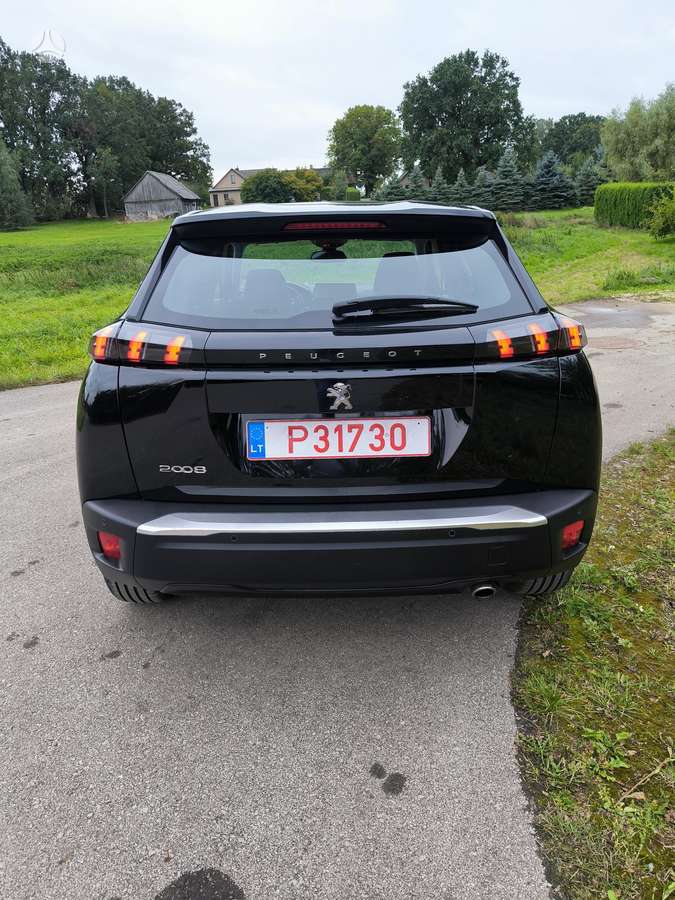 Peugeot 2008 - 6