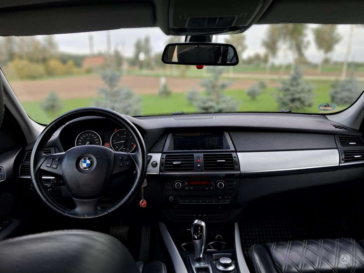 BMW X5 - 6