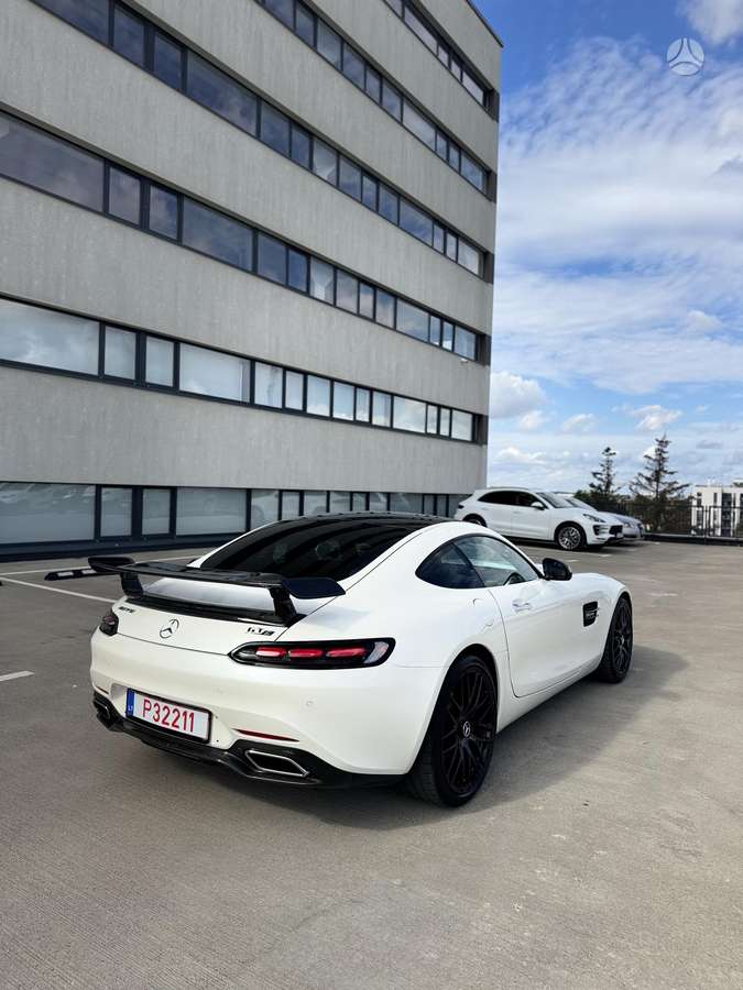 Mercedes-Benz AMG GT S - 7