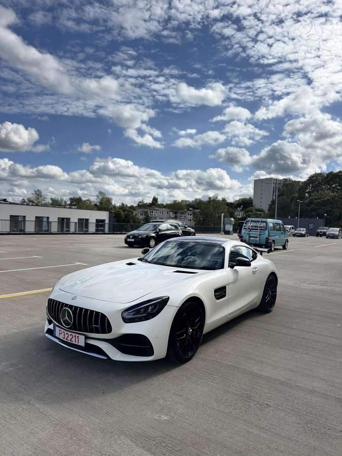 Mercedes-Benz AMG GT S - 4