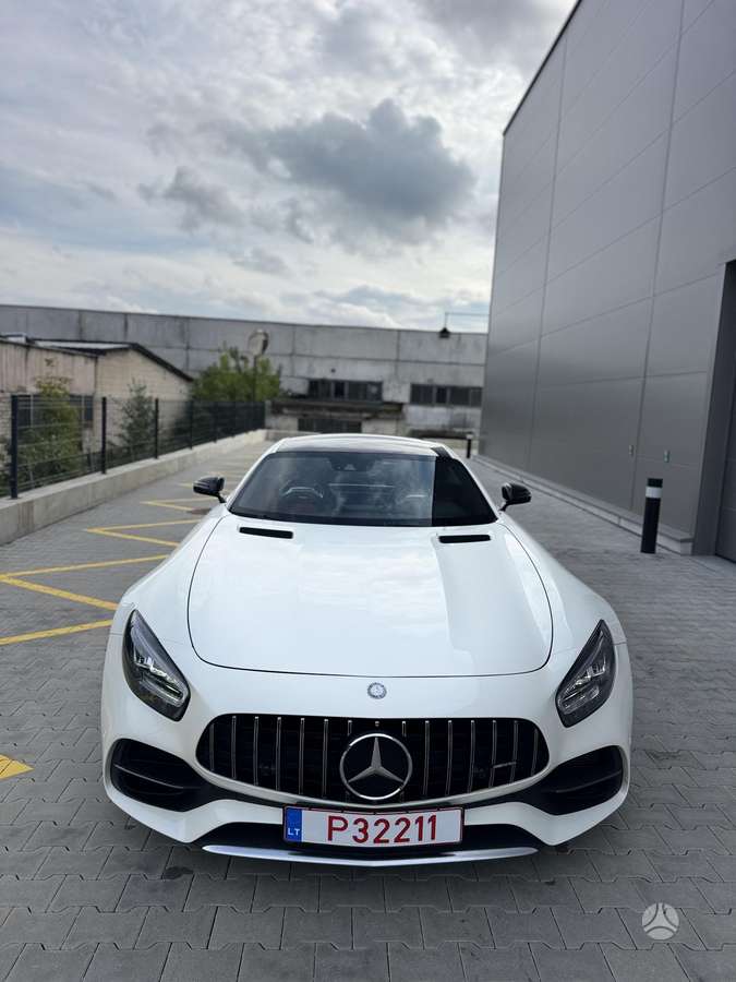 Mercedes-Benz AMG GT S - 2