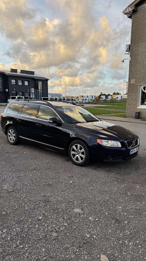 Volvo V70 - 4