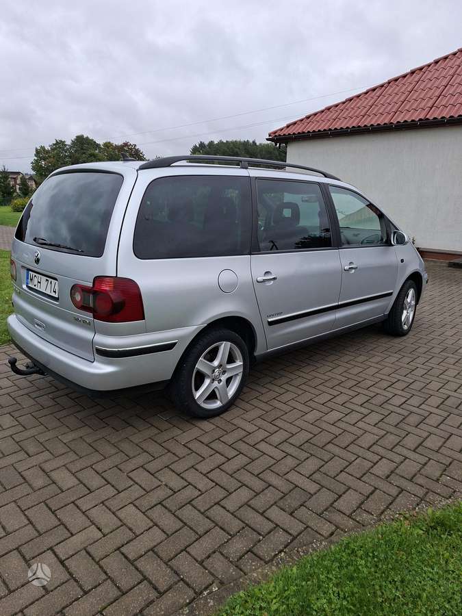 Volkswagen Sharan - 4