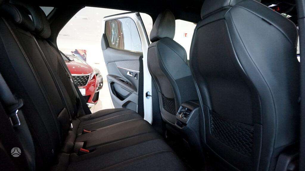 Peugeot 3008 - 11
