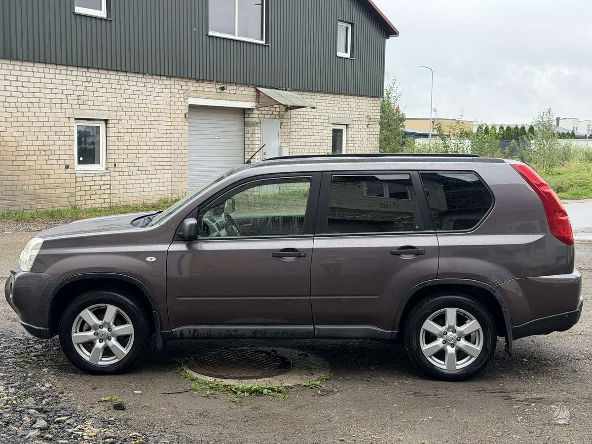 Nissan X-Trail - 6