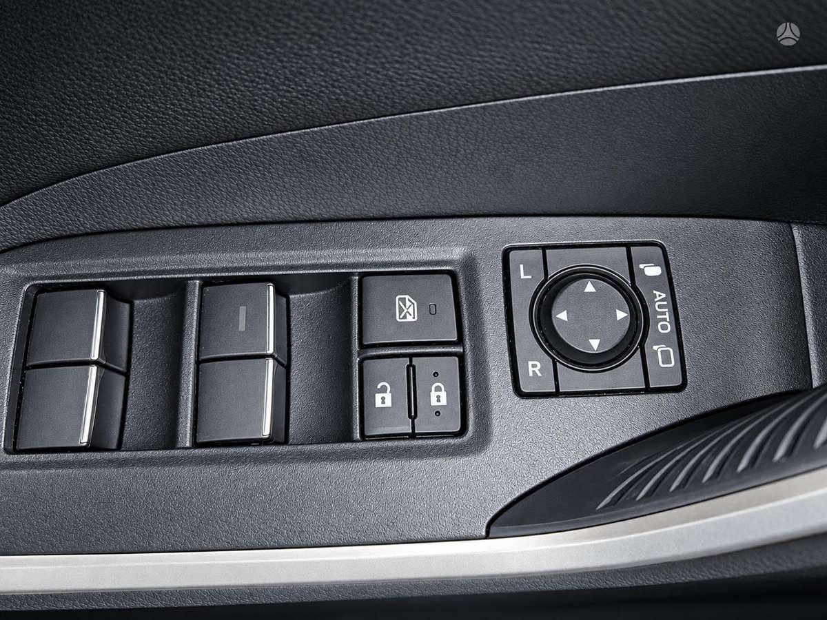 Toyota RAV4 - 11